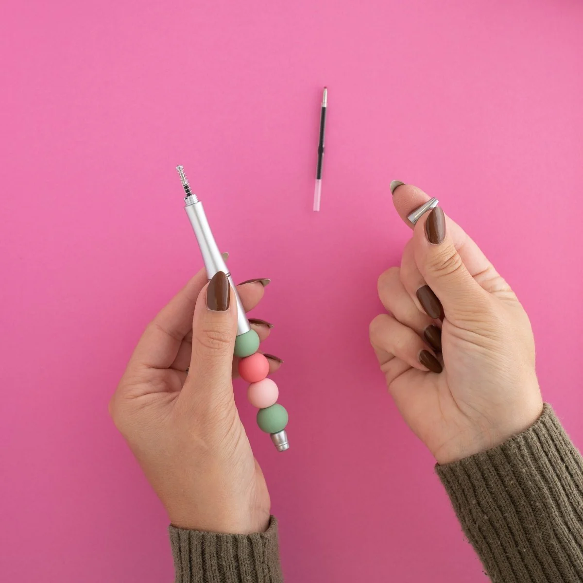 Beadable Plastic Pens - Image 15