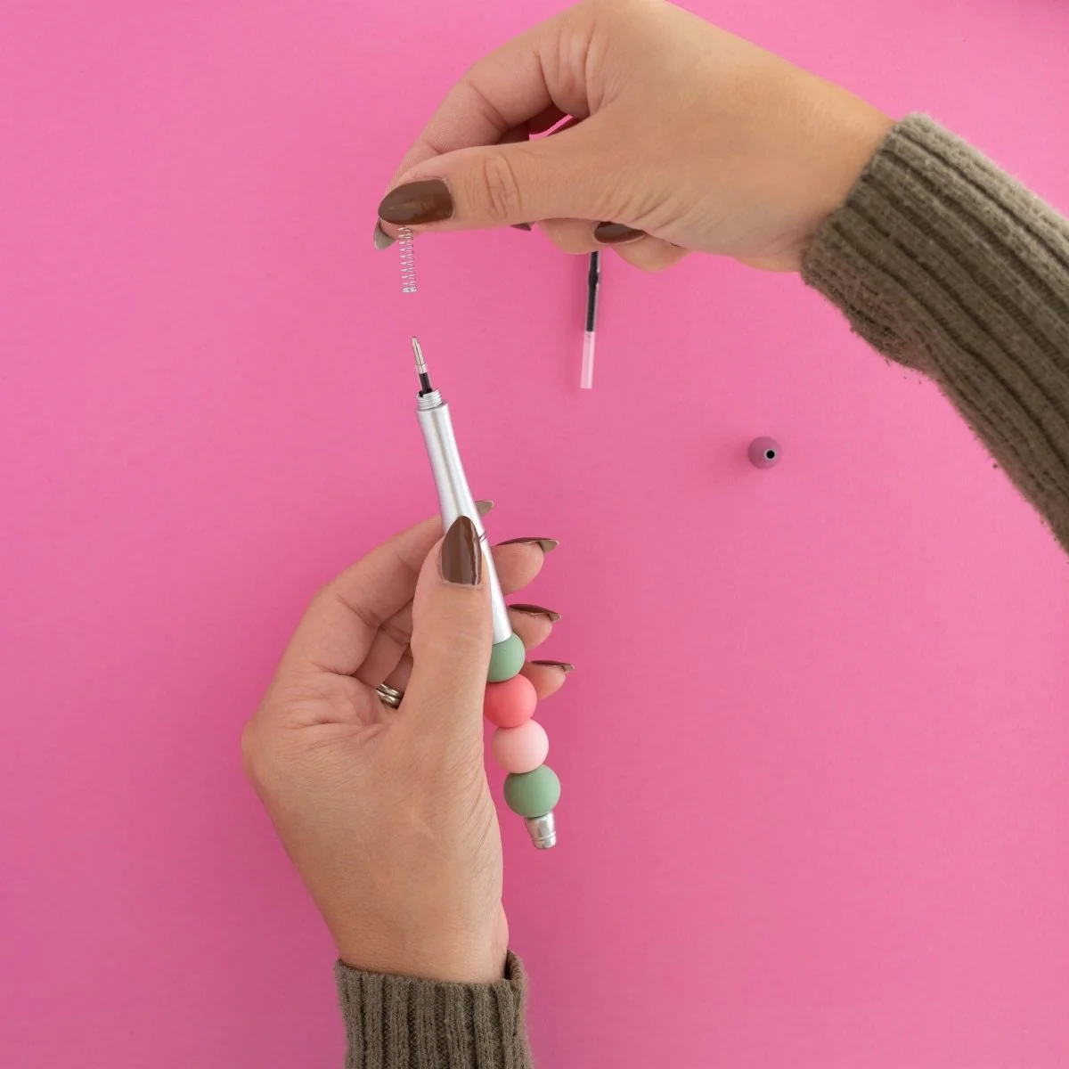 Beadable Plastic Pens - Image 16