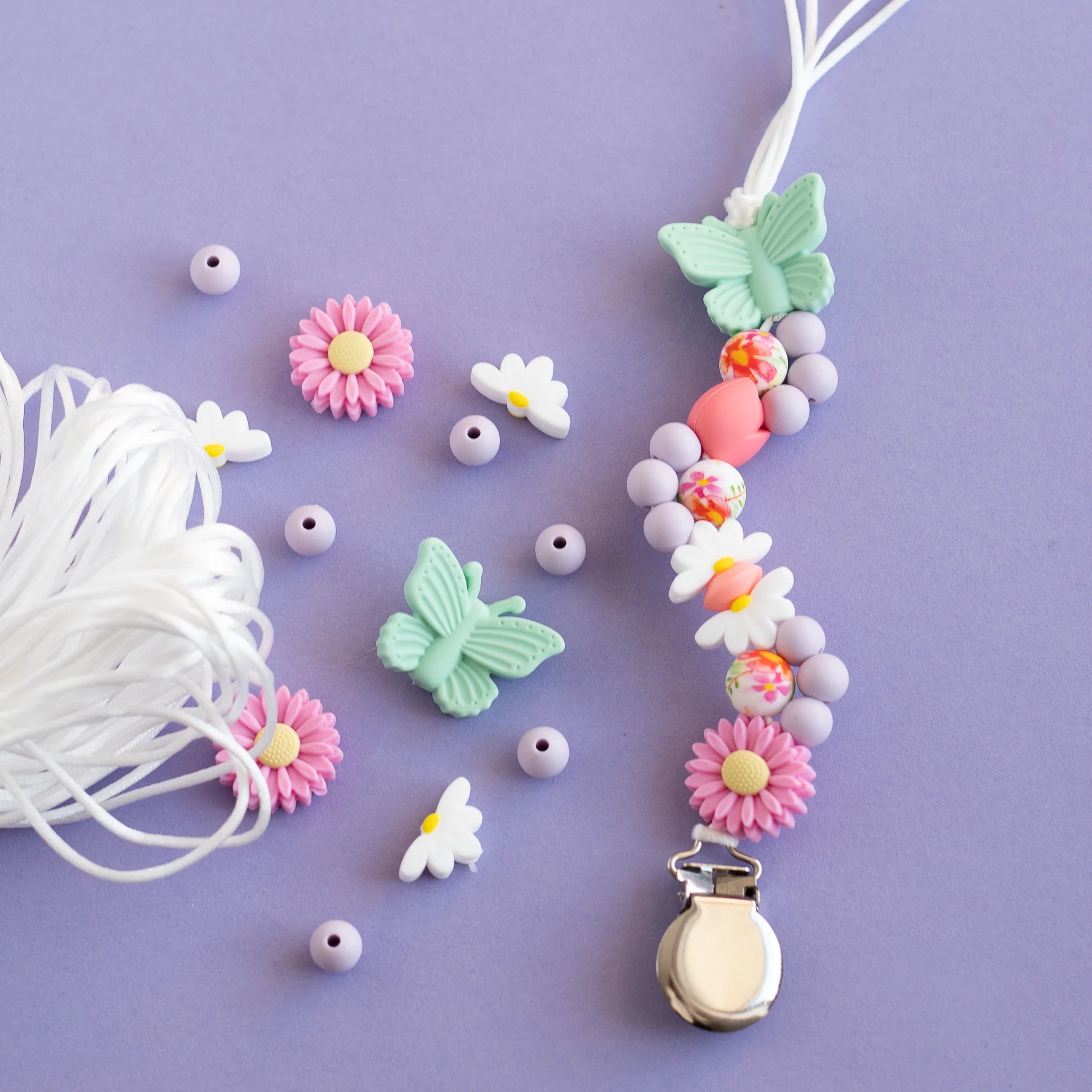 Blossom Breeze Pacifier Clip
