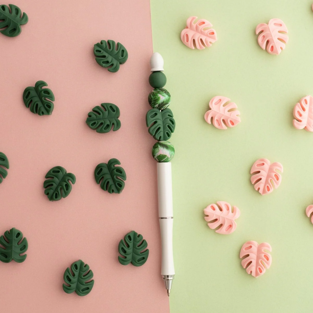 Monstera Leaf Silicone Focal Beads - Image 9
